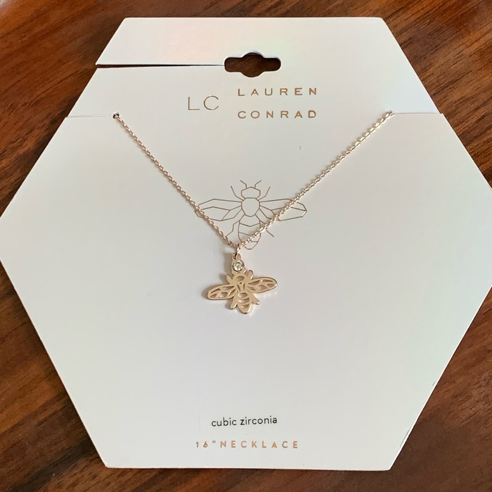 NWT Lauren Conrad rose gold tone bee necklace